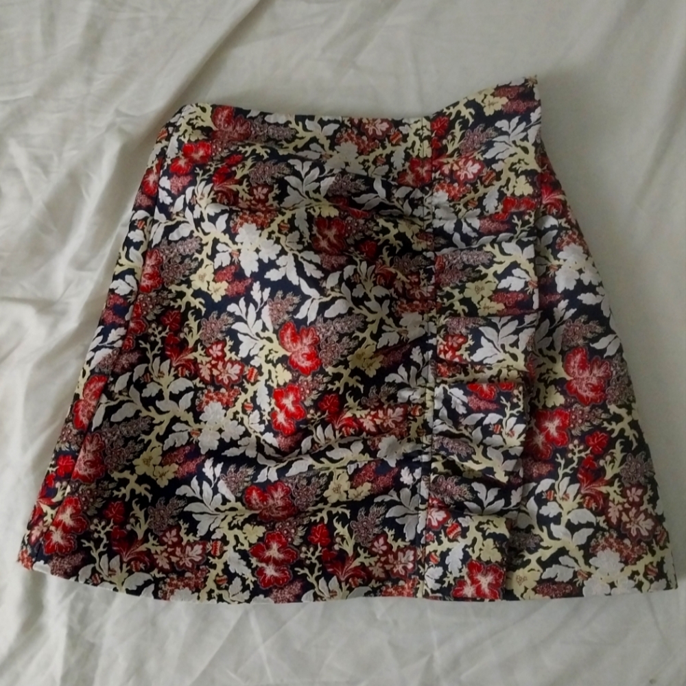 Urban Revivo Vibrant Mini Skirt, Size 4